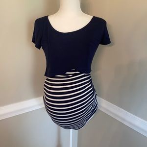 Navy and white Maternity/nursing top.